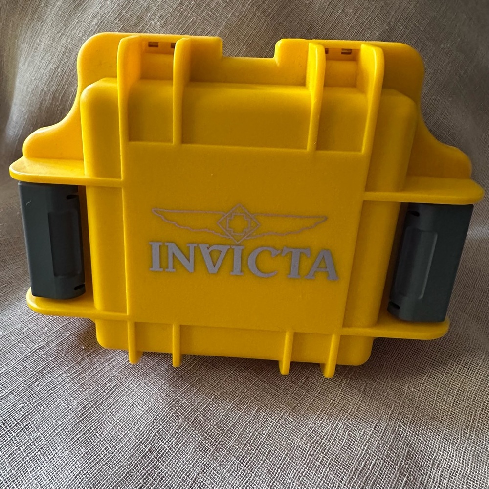 INVICTA Dive Case Single Watch